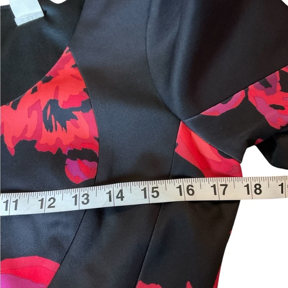 Brand: Sangria, size 4, floral - Picture 4 of 7